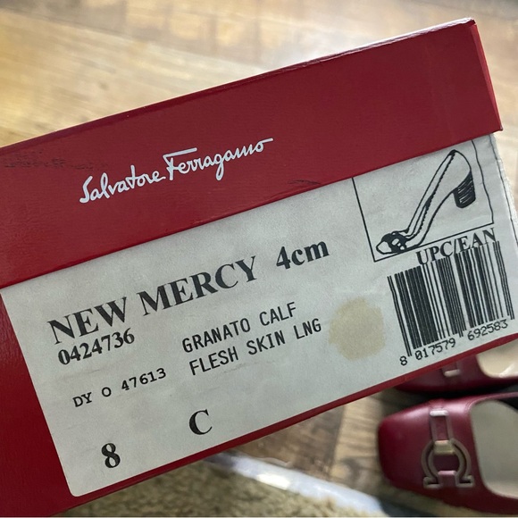 Ferragamo Mahogany Burgundy Red 4cm Block Heel Buckle RARE VINTAGE Leather Pumps - Picture 10 of 10